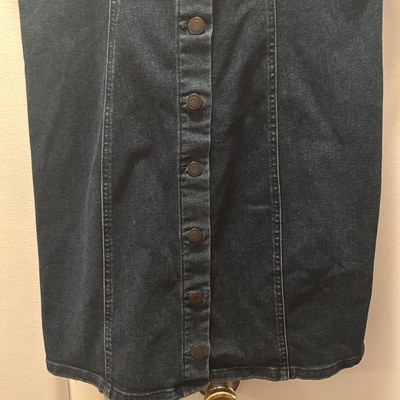 Denim So dress with buttons down the front - Picture 3 of 7